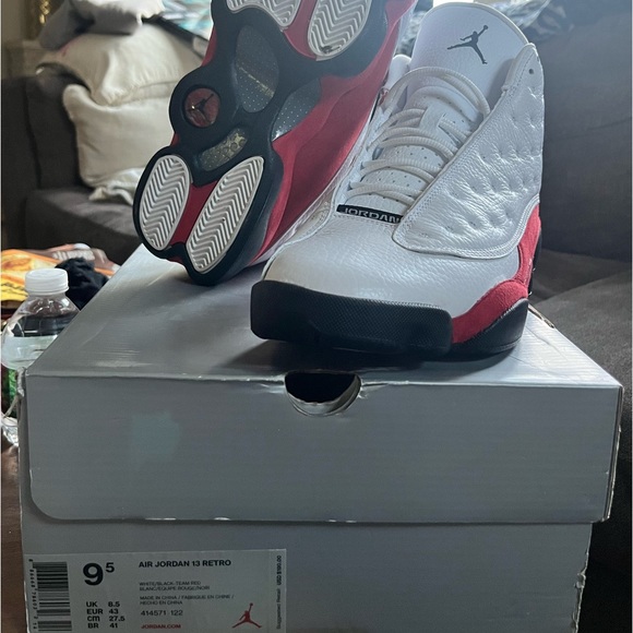 Air Jordan Retro THIRTEEN “Chicago” (2017) - Picture 5 of 7